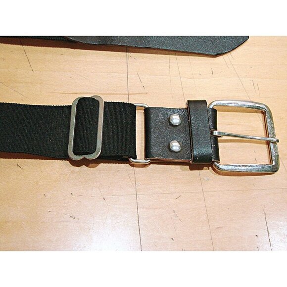 Bucks Belt Unisex Adults Black Leather Metal Buckle Adjustable Stretch Sz XS-XL - Picture 4 of 9